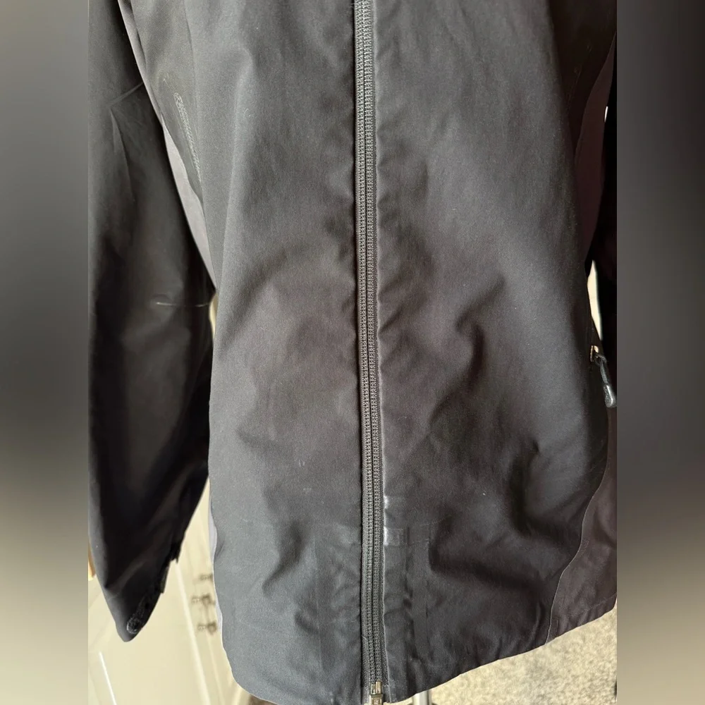 Patagonia Women’s Softshell Jacket Full Zip Black Gray Outdoor - Picture 4 of 10